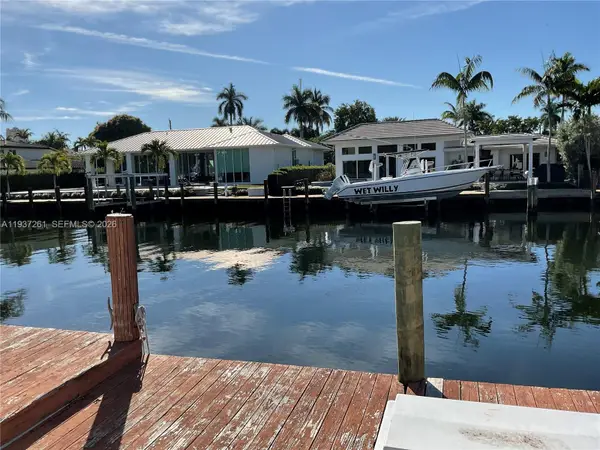 2808 NE 27th St, Fort Lauderdale, FL 33306