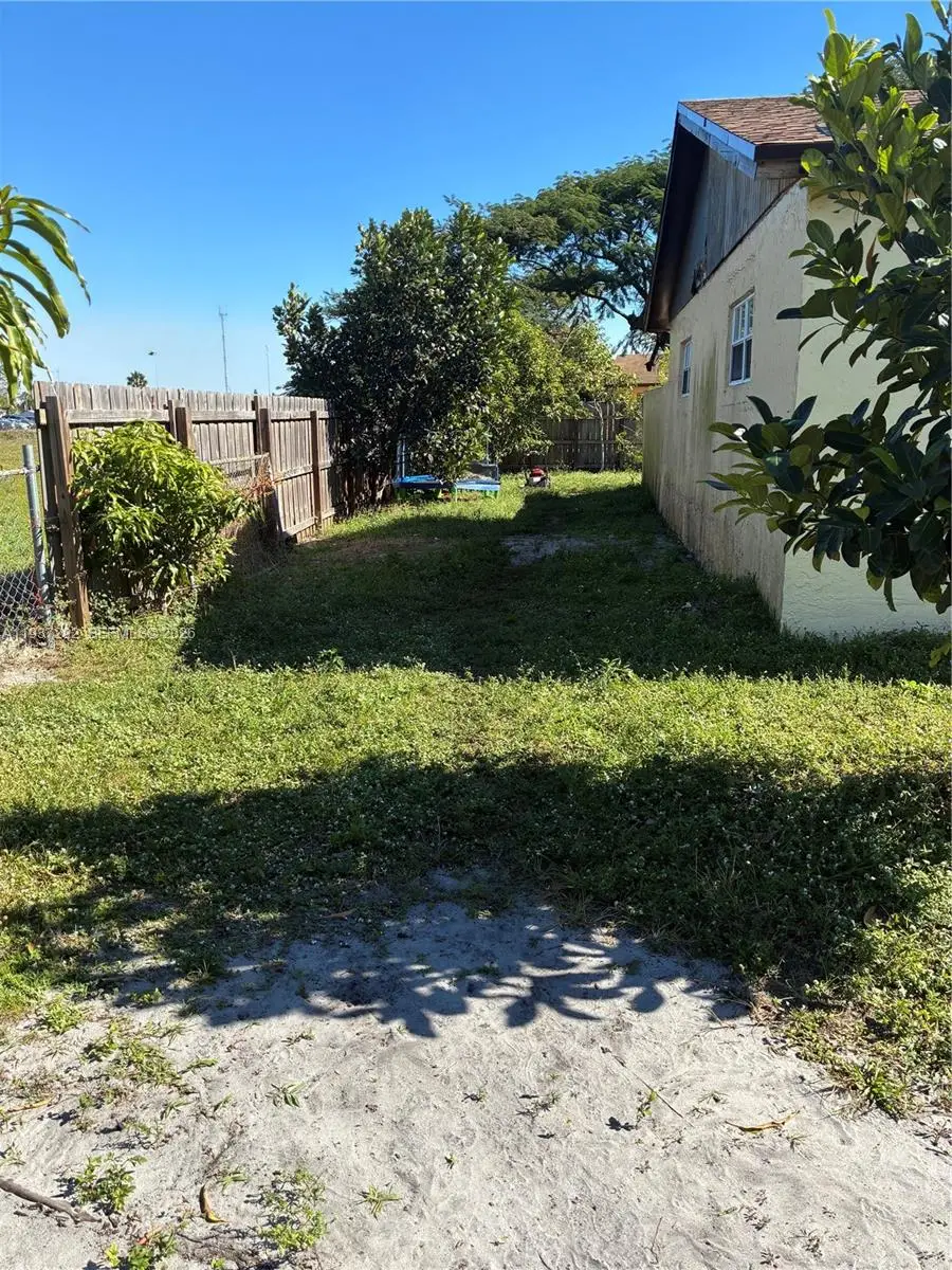 3009 NW 204th Ter, Miami Gardens, FL 33056 - Image #2