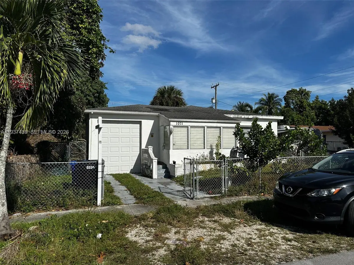 1071 NE 160th Ter, North Miami Beach, FL 33162 - Image #1