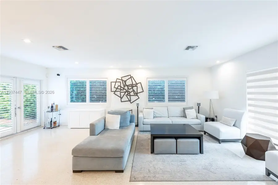 829 Malaga Ave, Coral Gables, FL 33134 - Image #3