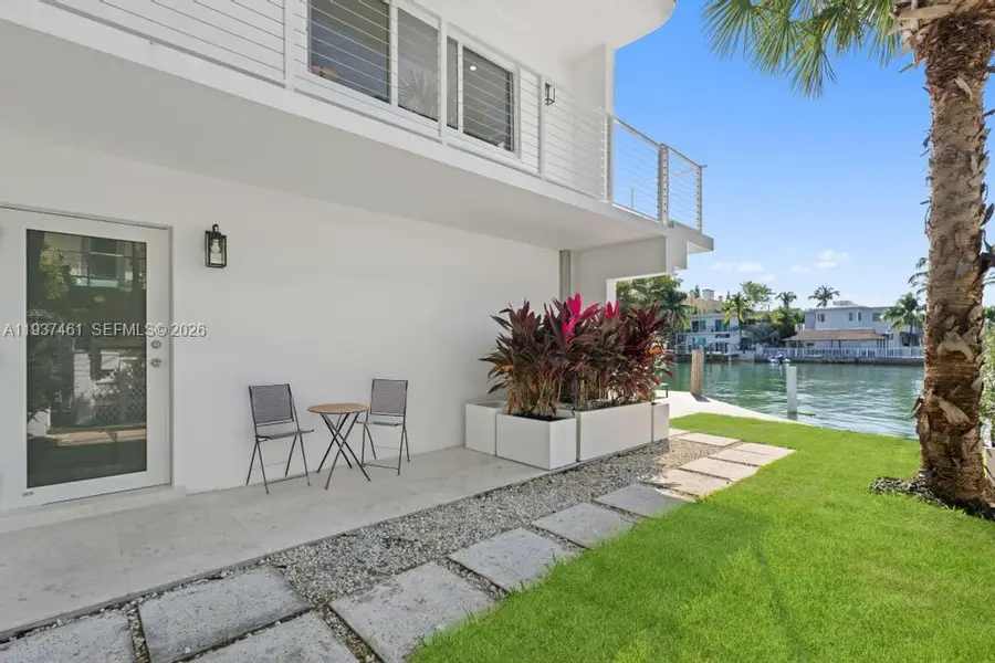 7286 Gary Ave, Miami Beach, FL 33141 - Image #2