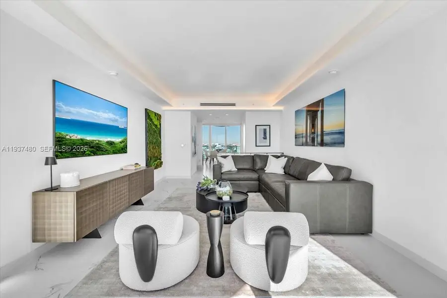 300 S Pointe Dr #1404, Miami Beach, FL 33139 - #3