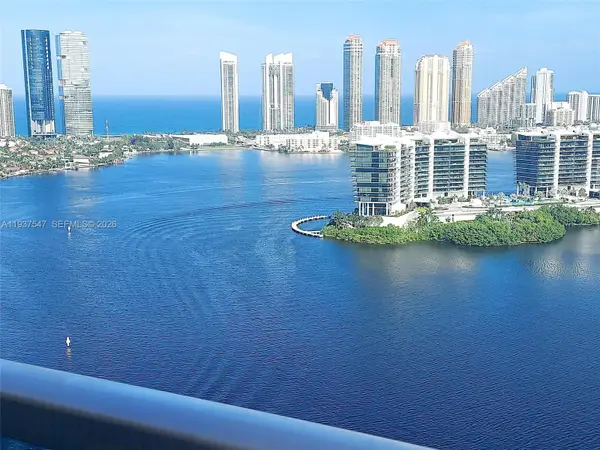 3330 NE 190th St #MPH15, Aventura, FL 33180