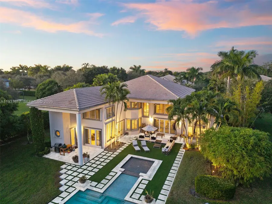 11032 Pine Lodge Trl, Davie, FL 33328 - Image #2