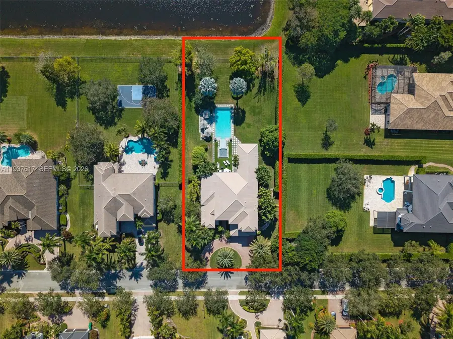 11032 Pine Lodge Trl, Davie, FL 33328 - Image #3