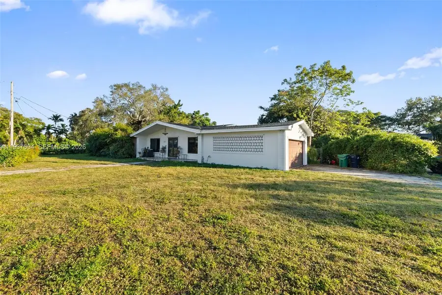 8690 SW 104th St, Miami, FL 33156 - Image #3