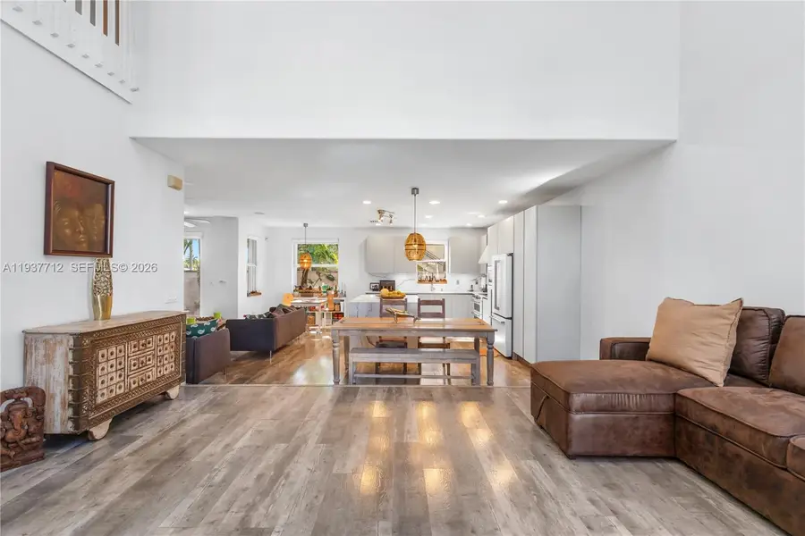 10800 NW 51st Ln, Doral, FL 33178 - Image #2