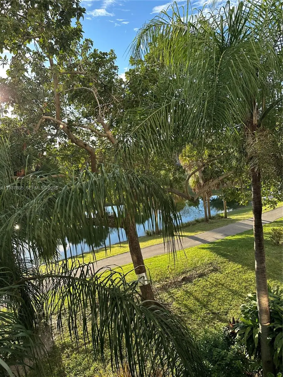 3850 Washington St #314, Hollywood, FL 33021 - Image #3