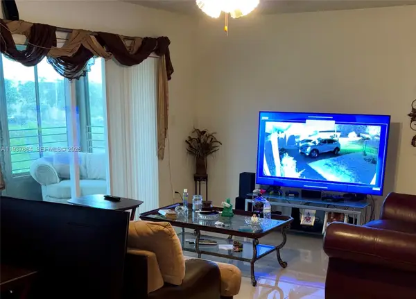 3120 N Pine Island Rd #307, Sunrise, FL 33351