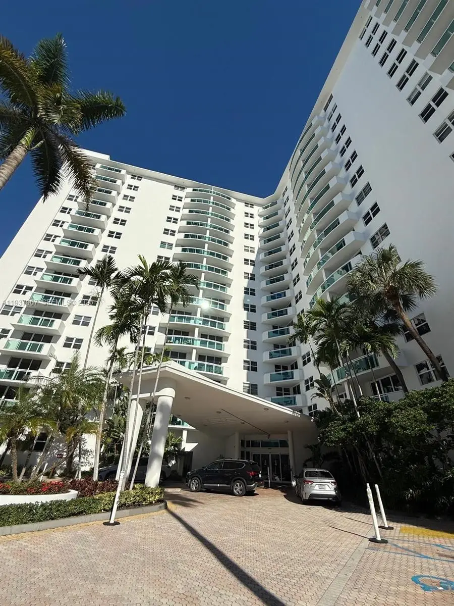 3001 S Ocean Dr #107, Hollywood, FL 33019 - Image #2