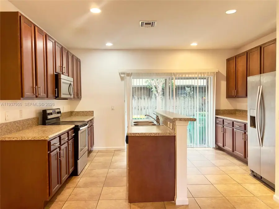 5906 Woodlands Blvd, Tamarac, FL 33319 - Image #3