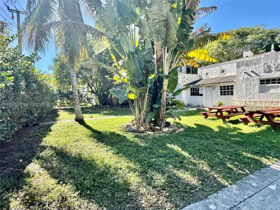 12418 NE 4th Ave, North Miami, FL 33161 - Image #2