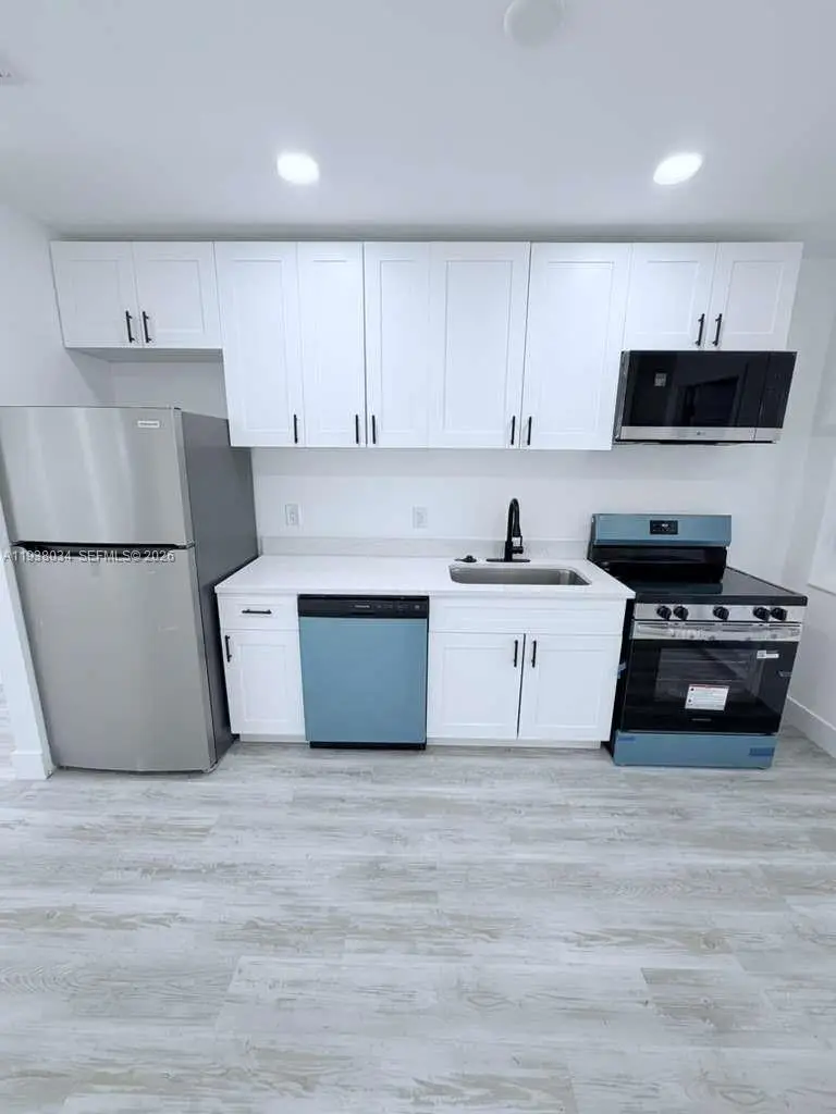 134 SW 14th Ave, Boynton Beach, FL 33435 - Image #3