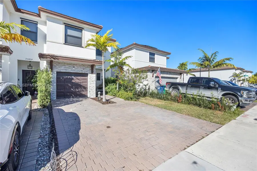 25418 SW 108th Ct, Homestead, FL 33032 - Image #3