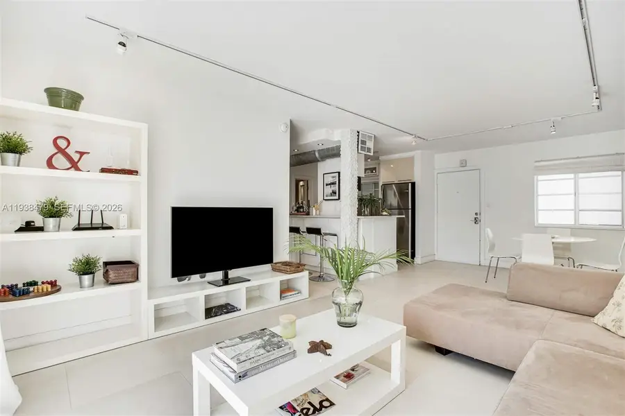 201 Jefferson Ave #2E, Miami Beach, FL 33139 - Image #3