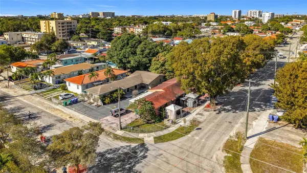 3601 SW 7th St, Miami, FL 33135