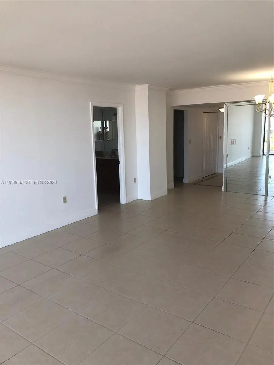 3701 N Country Club Dr #1901, Aventura, FL 33180 - Image #3