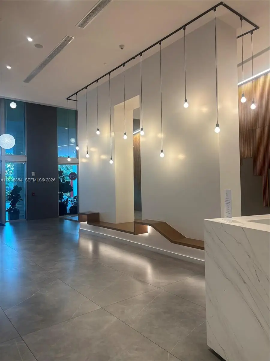 350 S Miami Ave #1208, Miami, FL 33130 - Image #3