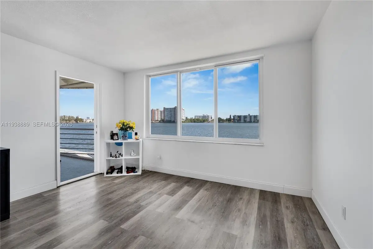 1140 NE 191st St #24, Miami, FL 33179 - #1
