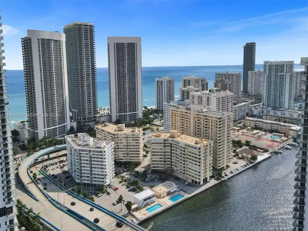 1825 S Ocean Dr #PH11, Hallandale Beach, FL 33009