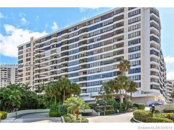 500 Three Islands Blvd #709, Hallandale Beach, FL 33009