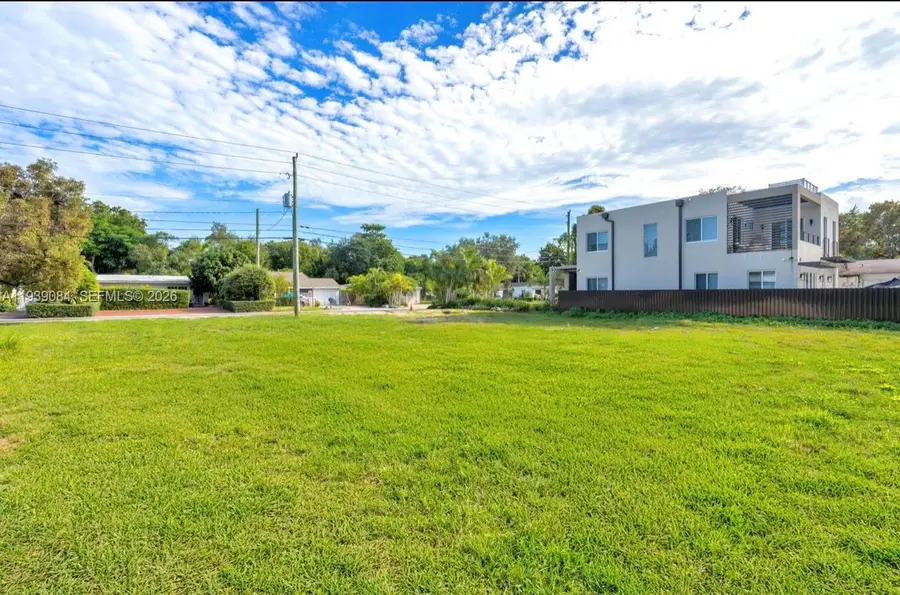 7240 SW 63rd Ct, South Miami, FL 33143 - Image #3