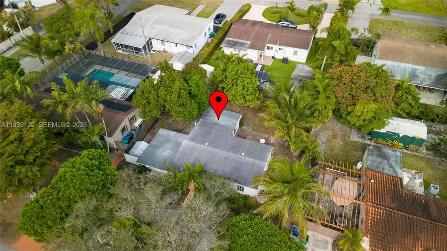 6765 SW 51st St, Miami, FL 33155 - Image #2