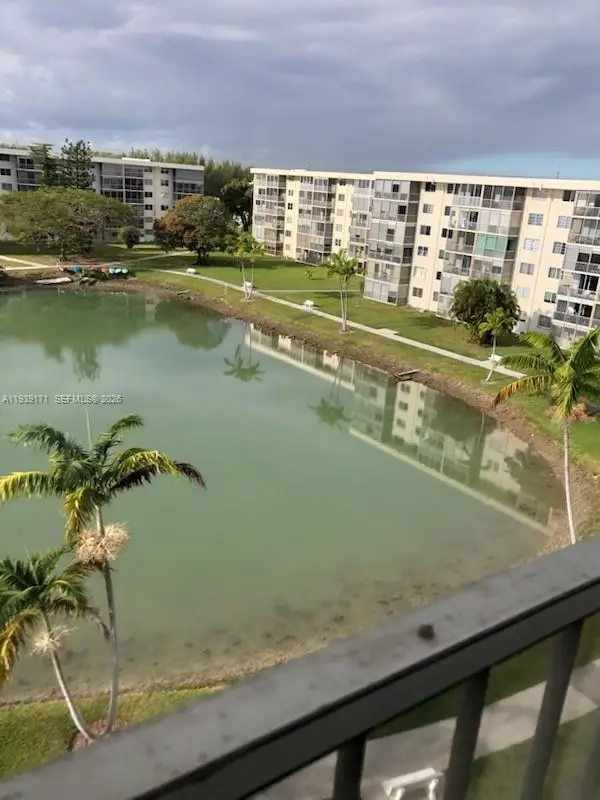 Address Withheld By Seller, Aventura, FL 33160