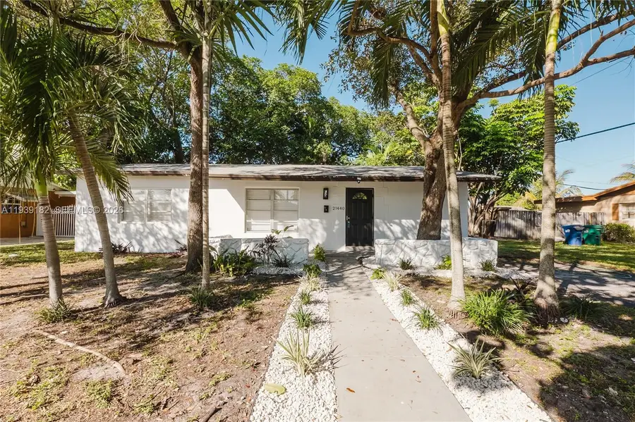 21440 N Miami Ave, Miami Gardens, FL 33169 - #3