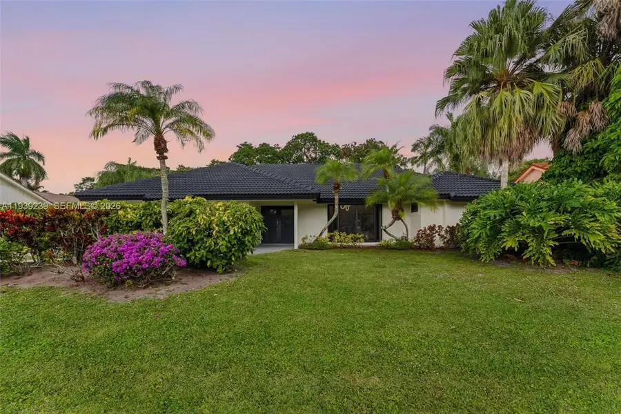 2 Dunbar Rd, Palm Beach Gardens, FL 33418 - Image #3
