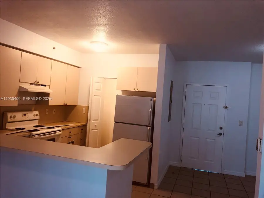 11060 SW 196th St #601, Cutler Bay, FL 33157 - #2