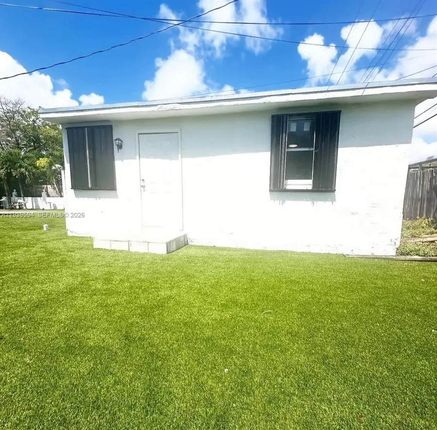 6537 SW 39th Ter, Miami, FL 33155 - Image #2