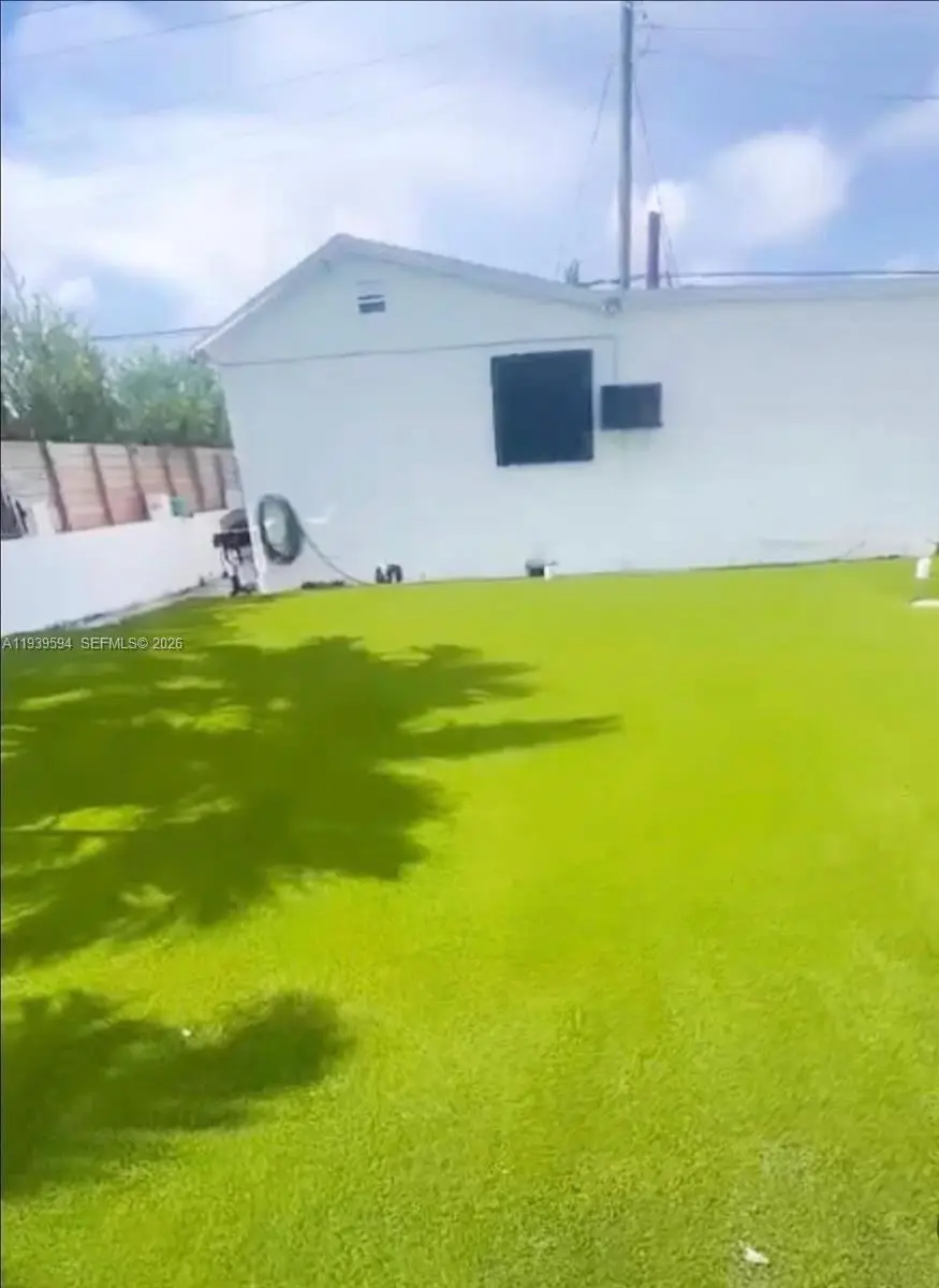 6537 SW 39th Ter, Miami, FL 33155 - Image #3