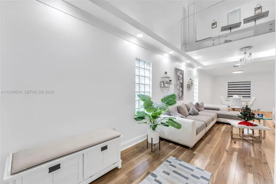 1289 NW 171st Ter, Pembroke Pines, FL 33028 - Image #3