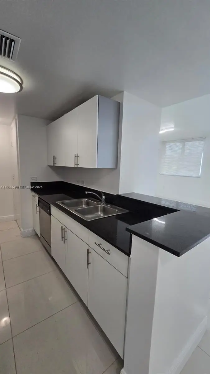 1871 NW S River Dr #1506, Miami, FL 33125 - Image #3