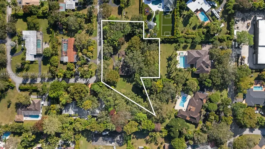 13500 SW 68th Ct, Pinecrest, FL 33156 - Image #3