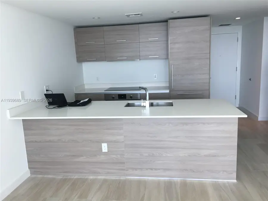 1300 S Miami Ave #4303, Miami, FL 33130 - Image #3