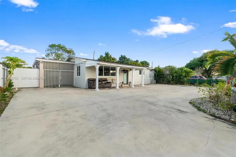 325 SE 9th Ave, Hialeah, FL 33010 - Image #3