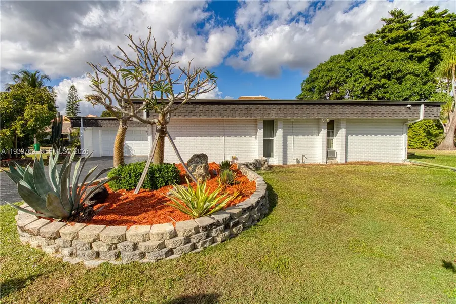 4806 Banyan Ln, Tamarac, FL 33319 - Image #3