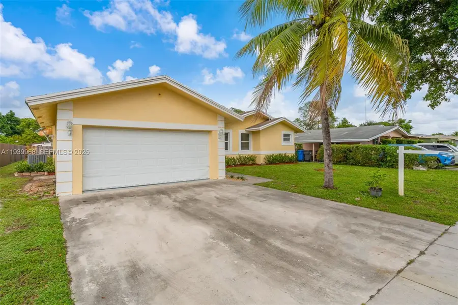 4501 SW 26th St, West Park, FL 33023 - Image #2