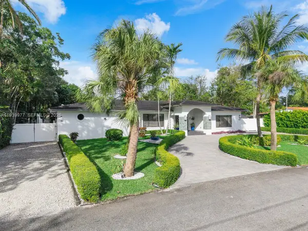 8363 SW 98th St, Miami, FL 33156