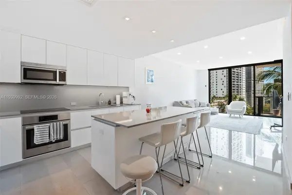 68 SE 6th Street #805, Miami, FL 33131