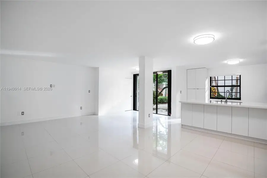 3545 Magellan Cir #356-5, Aventura, FL 33180 - Image #3