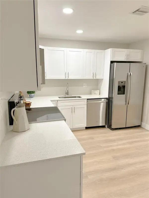 700 NW 18th St, Fort Lauderdale, FL 33311