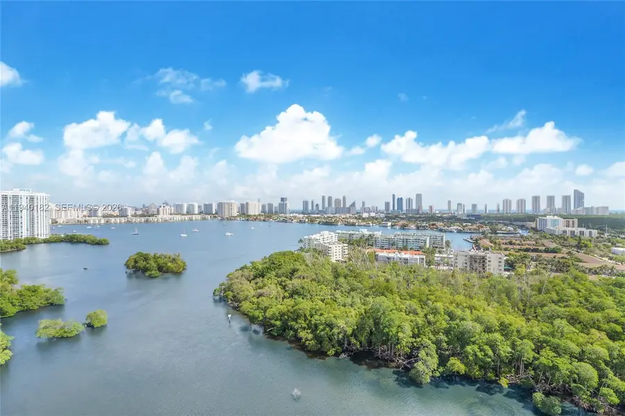 16385 Biscayne Blvd #2017, North Miami Beach, FL 33160 - Image #2