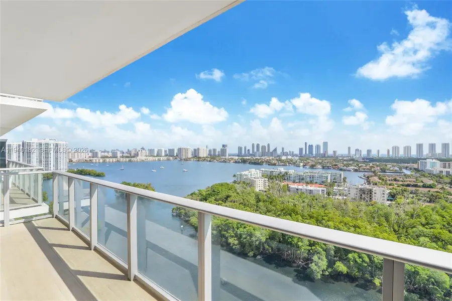 16385 Biscayne Blvd #2017, North Miami Beach, FL 33160 - Image #3
