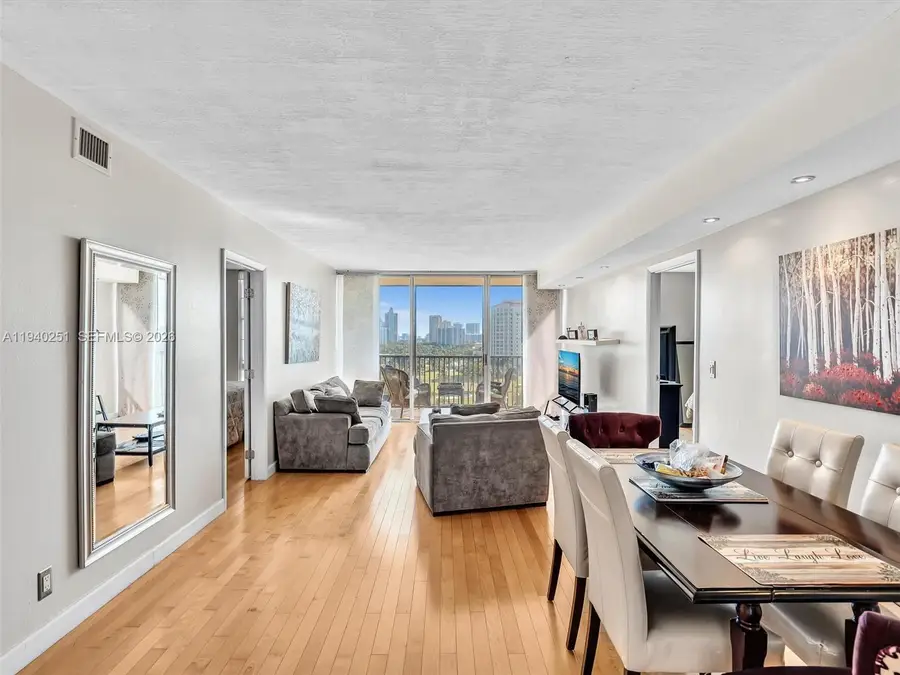 20379 W Country Club Dr #1138, Aventura, FL 33180 - Image #3