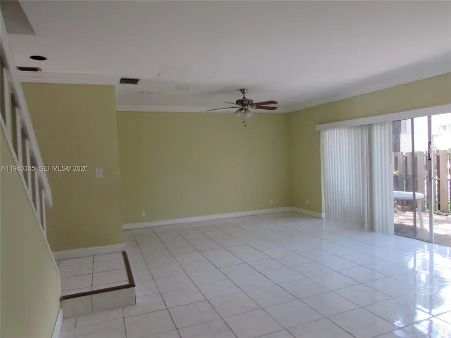 8243 NW 8th Pl, Plantation, FL 33324 - Image #3