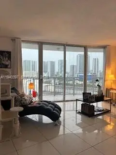 1750 N Bayshore Dr #1714, Miami, FL 33132