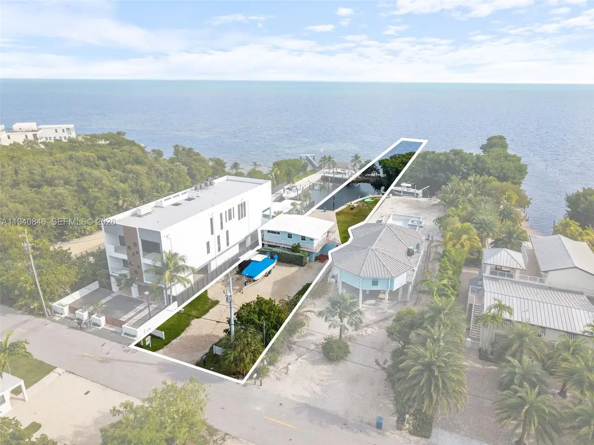 127 Seaside Ave, Key Largo, FL 33037 - Image #1